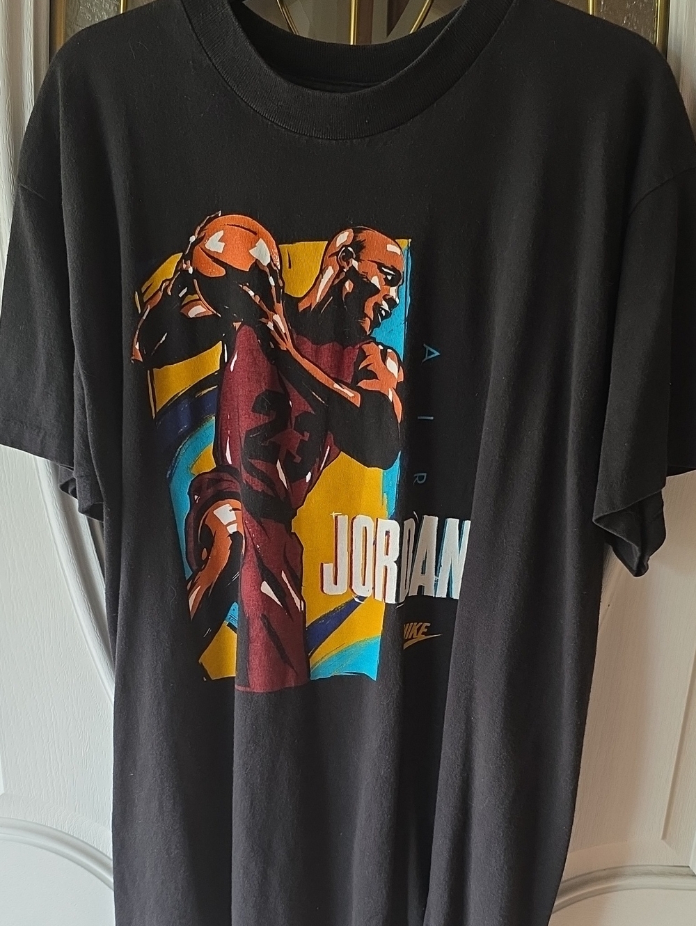 1990's Vintage Nike Jordan Graphic Short Sleeve Tee - Black